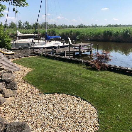 25H Garden Apartment Plus Private Beach Neusiedl am See Buitenkant foto