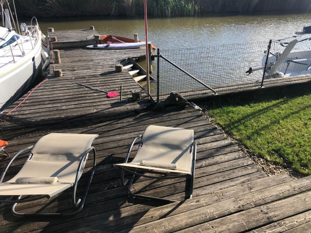 25H Garden Apartment Plus Private Beach Neusiedl am See Buitenkant foto