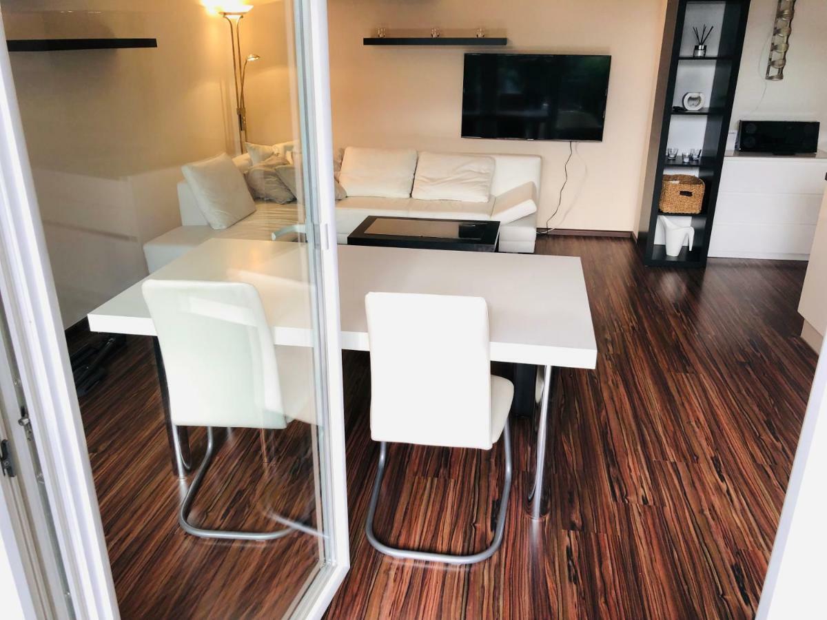 25H Garden Apartment Plus Private Beach Neusiedl am See Buitenkant foto